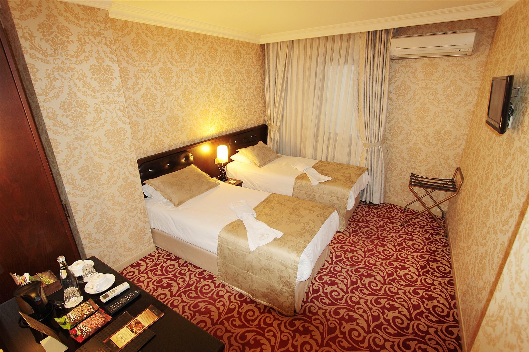 Balin Hotel - Special Category Истанбул Екстериор снимка